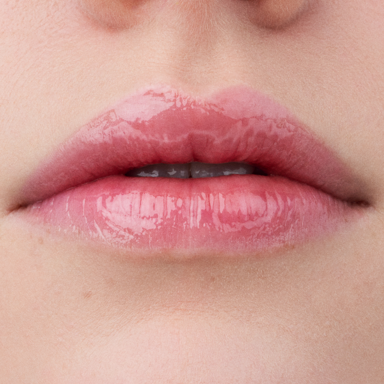 Brillo Labial Voluminizador Max It Up Lip Booster Extreme CATRICE