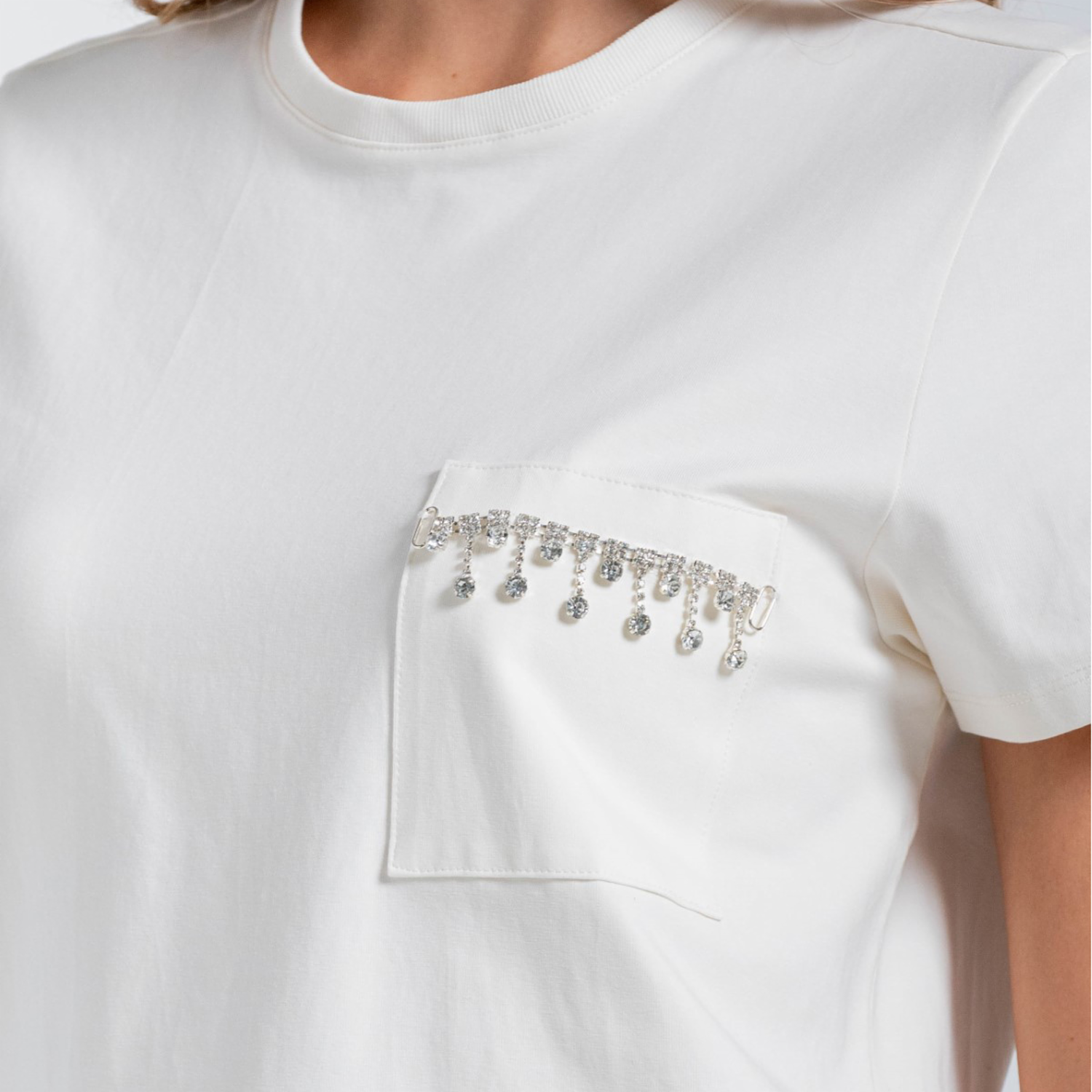 Camiseta Mangas Corts Cuello Redondo Bolsillo Con Aplique De Cadena ARKITECT