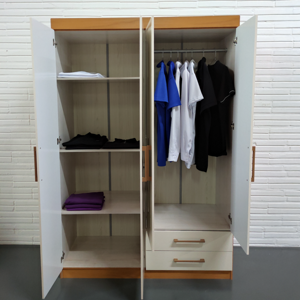 Ropero 4 Puertas Nature Snow Champanhe CASAMIA MDP